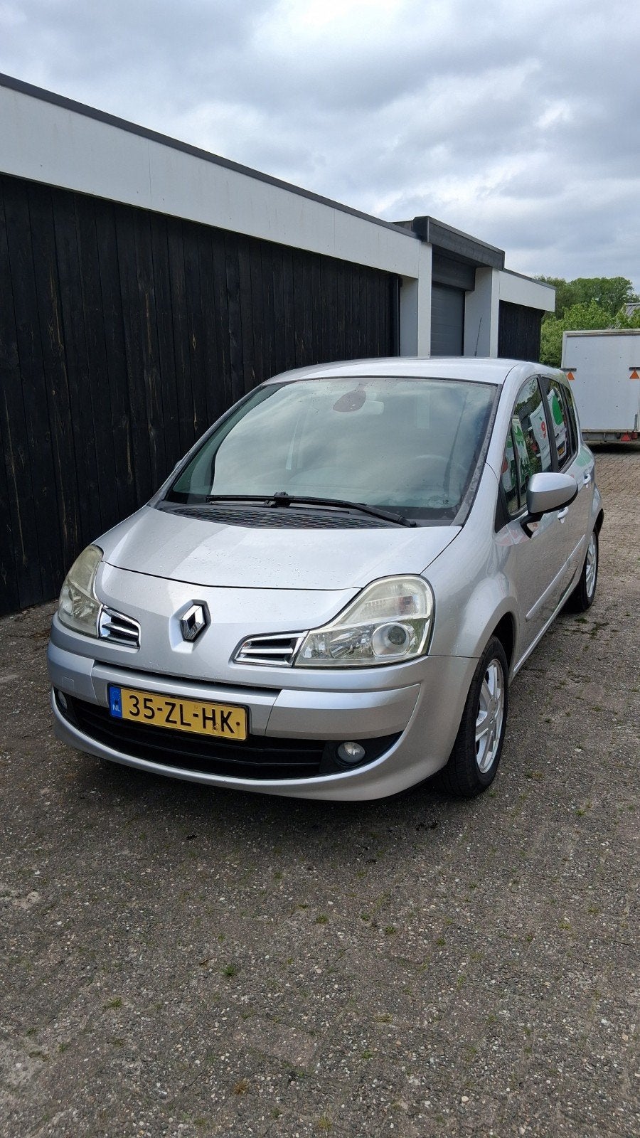 Renault Modus 1.2 TCE 74KW 2008 Grijs, Auto's, Voorwielaandrijving, Stof, 4 cilinders, Metallic lak