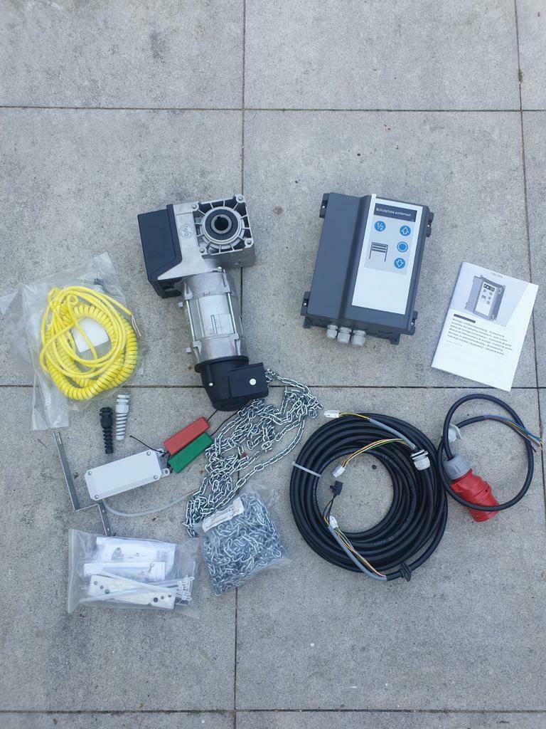 Motor Overheaddeur roldeur garagedeur t100, Doe-het-zelf en Verbouw, Ophalen of Verzenden, Zo goed als nieuw, Garagedeur