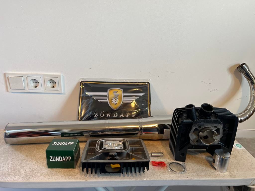 50 CC & 60 CC + 70 CC GROTE WATERKOELER SETS: SNEL🚀, Fietsen en Brommers, Brommeronderdelen | Zundapp, Ophalen of Verzenden, Zo goed als nieuw