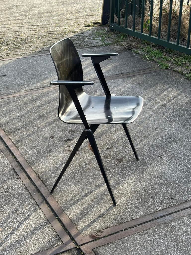 Vintage stoelen Galvanitas S22 (18x), Huis en Inrichting, Stoelen, Gebruikt, Vijf, Zes of meer stoelen, Ophalen