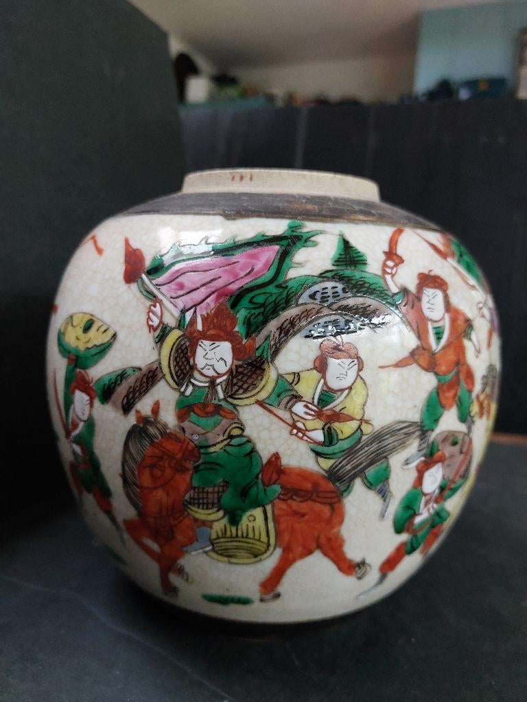 Chinese vaas met draak decor ca. 19e eeuw, Antiek en Kunst, Antiek | Keramiek en Aardewerk, Ophalen of Verzenden