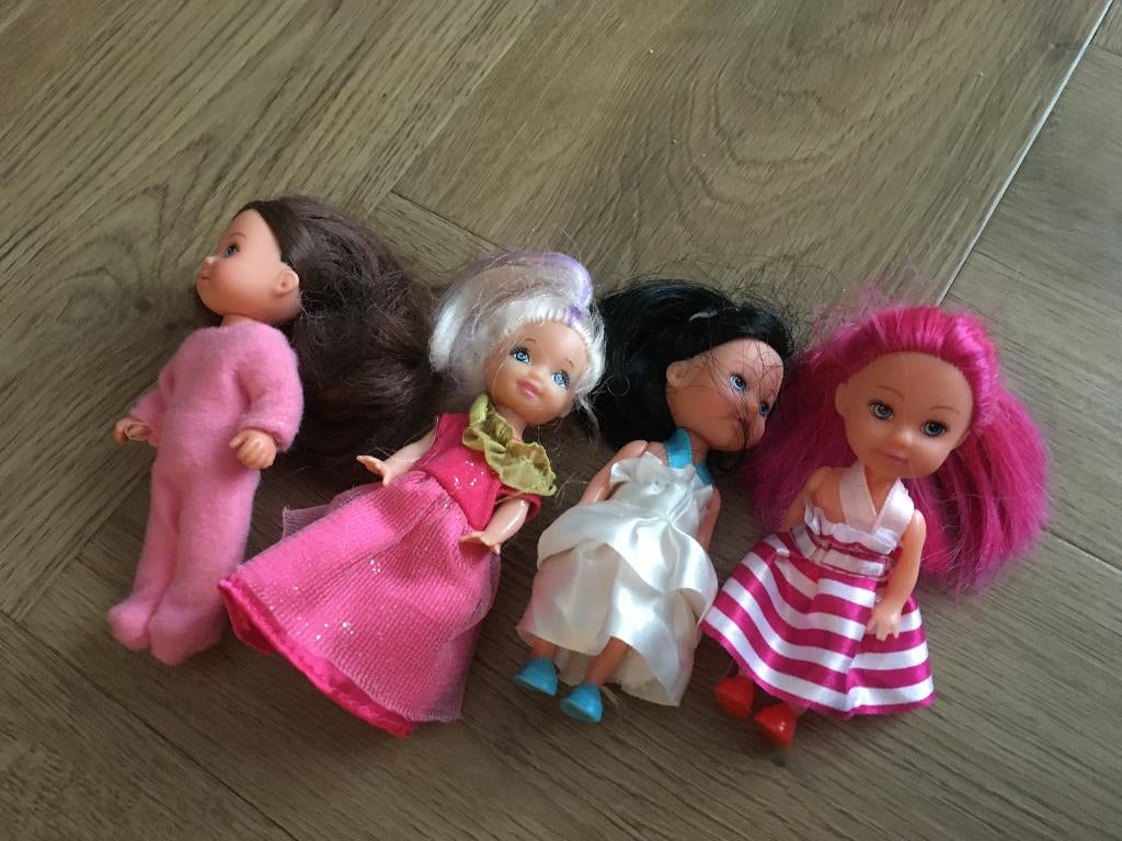 Barbies zusje Evi Love, Ophalen of Verzenden, Zo goed als nieuw, Barbie