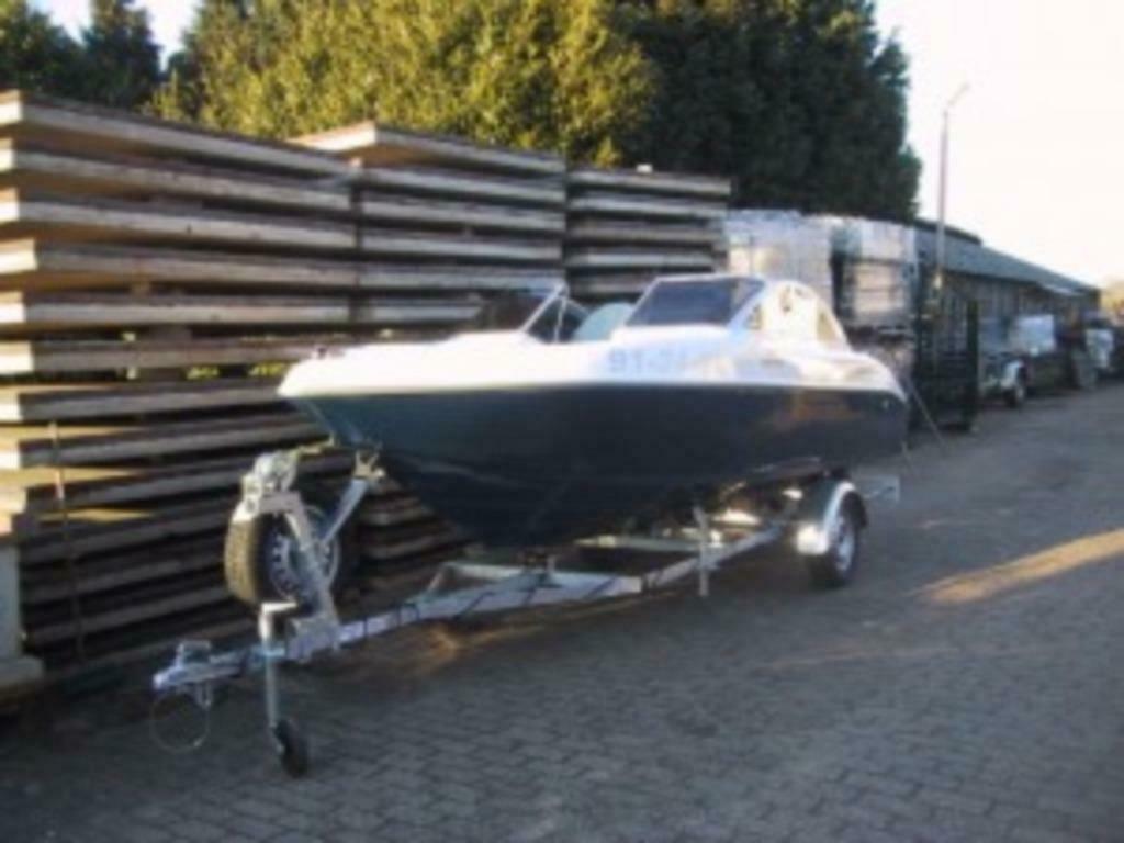 Boottrailers voor verschillende boottypes va € 881, Watersport en Boten, Boottrailers, Ophalen, Minder dan 1500 kg, Sloepentrailer