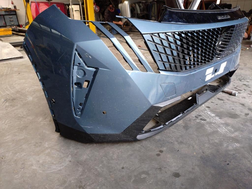 Peugeot 5008 6xpdc 9839795380, Gebruikt, Voor, Bumper, Audi