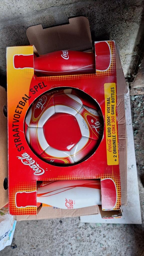 Coca-Cola Euro 2004 Voetbal Spel, Ophalen of Verzenden, Zo goed als nieuw, Overige sporten, Spel