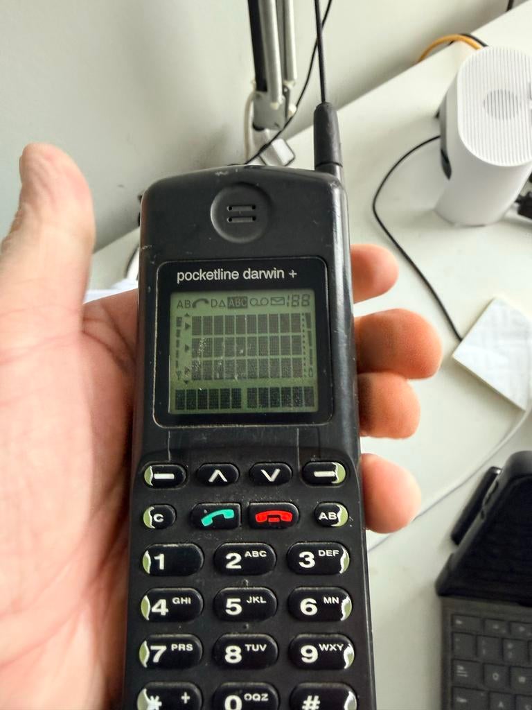 Nokia Pocketline Darwin + Klassieke Mobiele Telefoon, Telecommunicatie, Gebruikt, Geen camera, Ophalen of Verzenden, Klassiek of Candybar