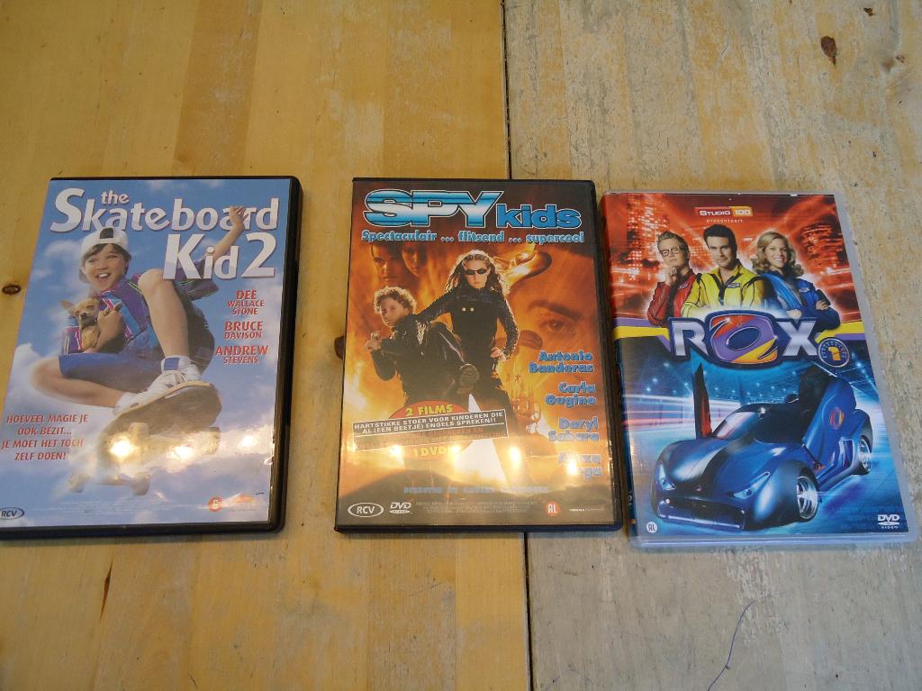 Leuke actie DVDs The skateboard kid 2  + Rox, Alle leeftijden, Ophalen of Verzenden, Zo goed als nieuw