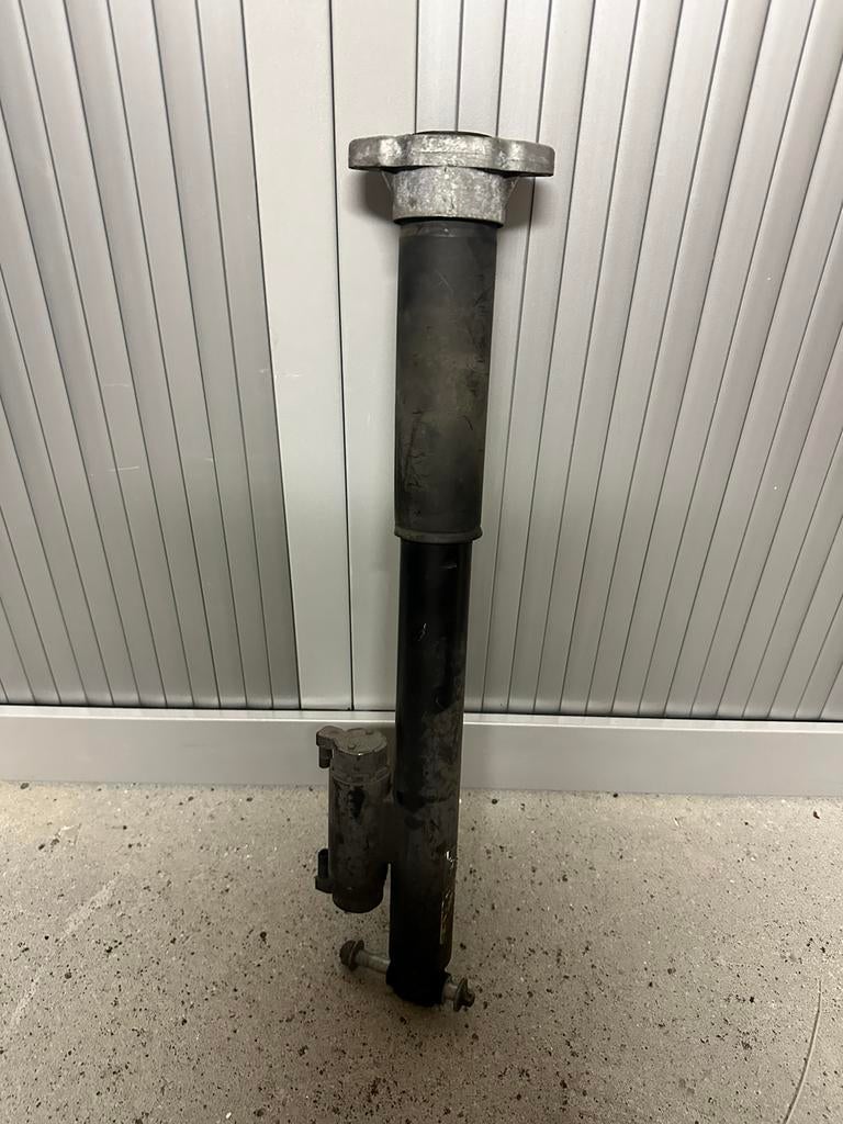 Mercedes c klasse w205 achter schokdemper links, Ophalen of Verzenden