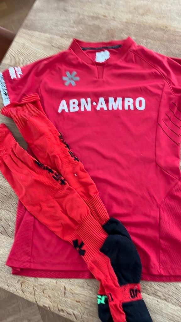 Hockey shirt + sokken/  maat s + 36tm40 mhc, Ophalen of Verzenden, Gebruikt, Kleding