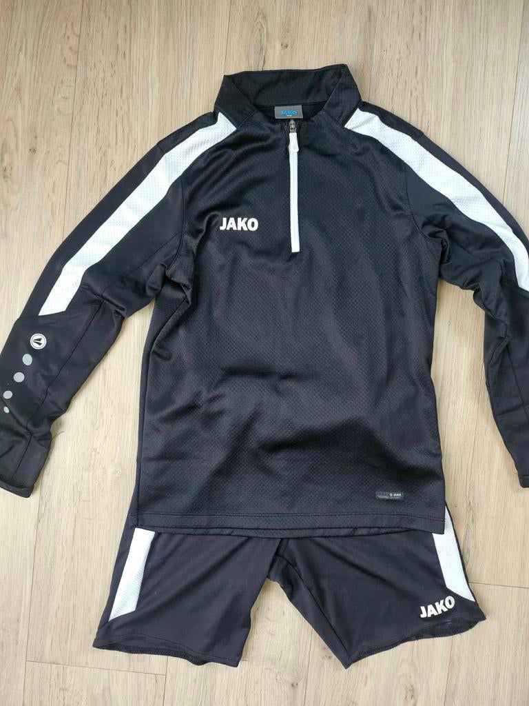 Voetbal / sportpakje Jako maat 140, Zwart, Overige maten, Ophalen of Verzenden, Zo goed als nieuw