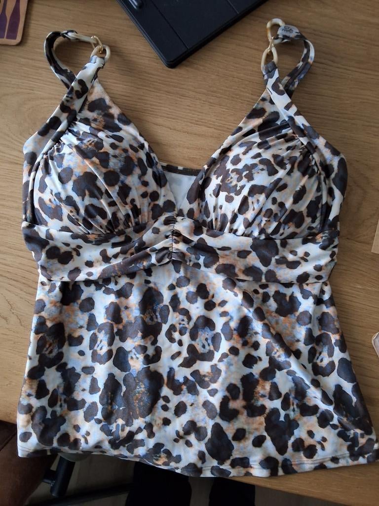 Mooie nieuwe Livera tankini, Kleding | Dames, Badmode en Zwemkleding, Ophalen of Verzenden, Nieuw, Zwart, Overige typen