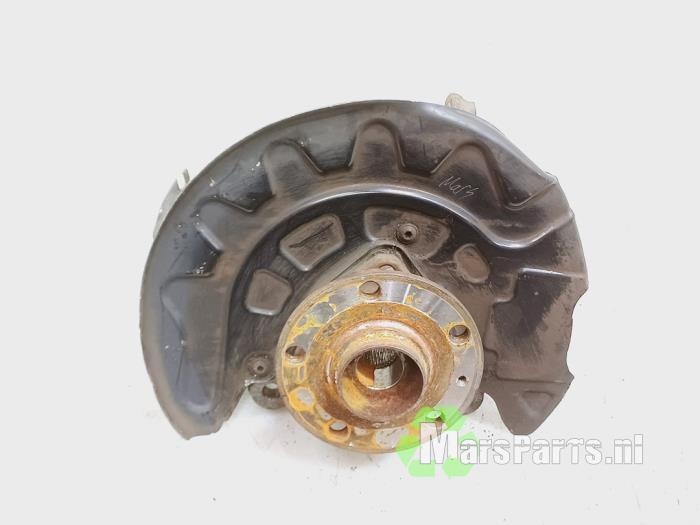 Fusee links-voor van een Seat Leon
