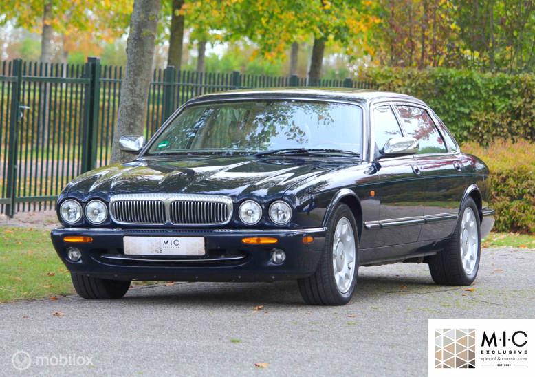 Daimler 4.0 Super V8 | Gereviseerde motor | Inruil Mogelijk, Achterwielaandrijving, Gebruikt, 1770 kg, Blauw