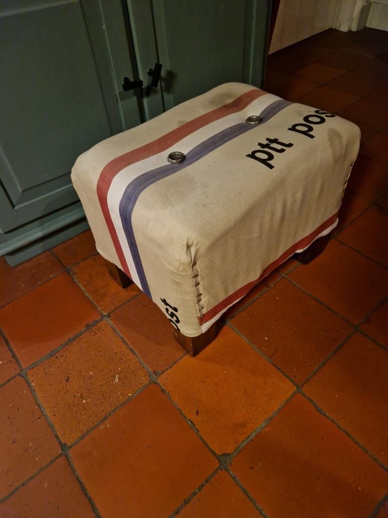 POSTZAK POEF, Huis en Inrichting, Ophalen of Verzenden, Minder dan 50 cm, Minder dan 50 cm