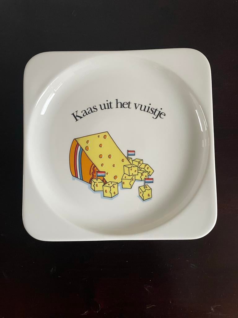Kaas uit het vuistje bord, Ophalen of Verzenden, Zo goed als nieuw, Bord(en), Overige stijlen