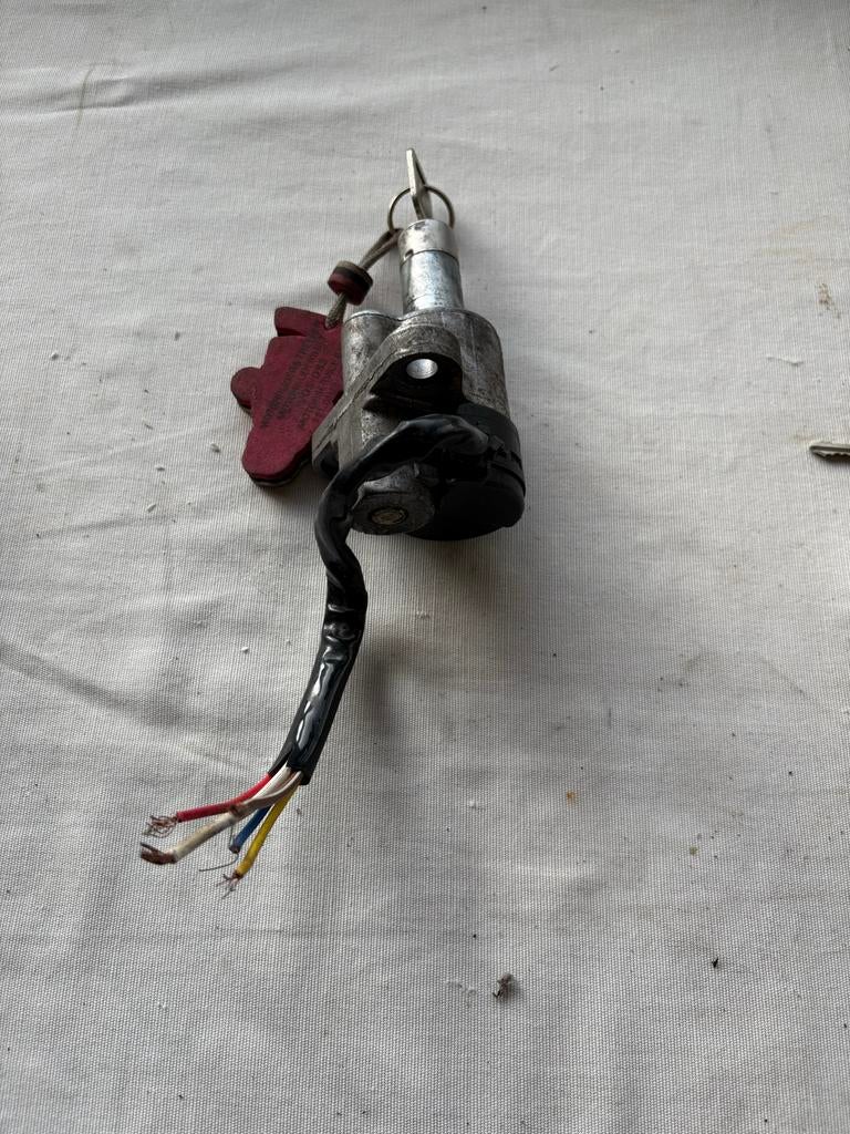 Honda CB Contactslot met Sleutel, Ophalen of Verzenden, Gebruikt, Overige typen
