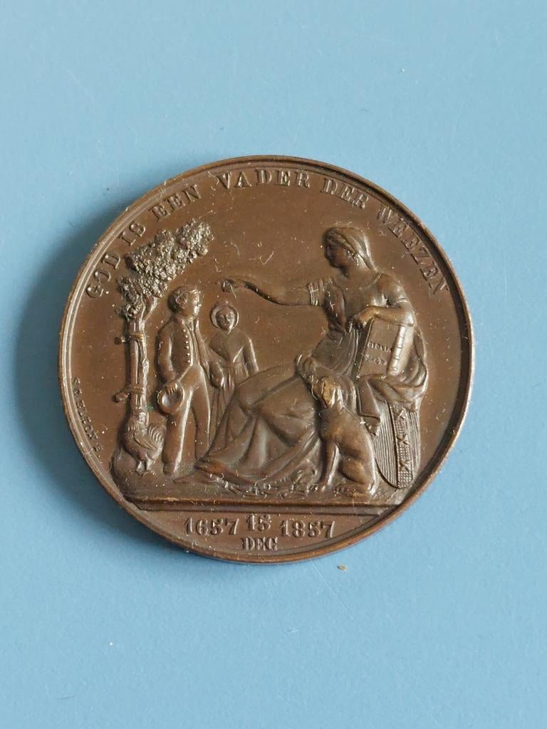 Penning Amsterdam 1857 200 jarig bestaan weeshuis, Ophalen of Verzenden, Brons, Nederland