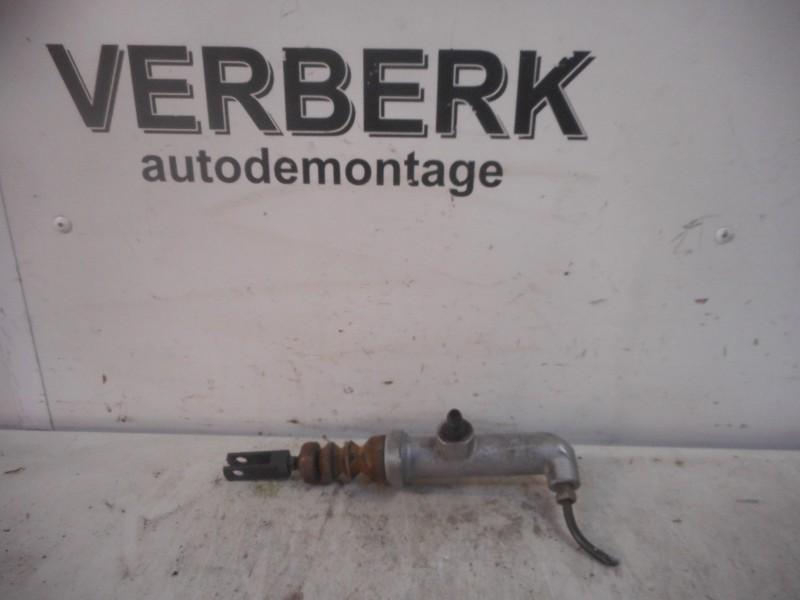 Koppelingscilinder pedaal Audi A6 (C4) 1995 4a1721401, Gebruikt, Auto-Union-Straße  1, Ingolstadt 85057, , Duitsland, Info@audi.de