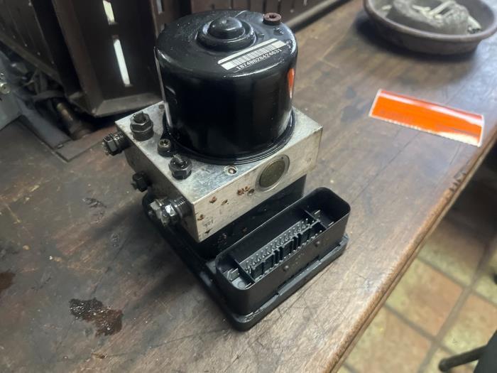 ABS Pomp van een Mini Cooper S, Auto-onderdelen, Gebruikt, -, -, Mini