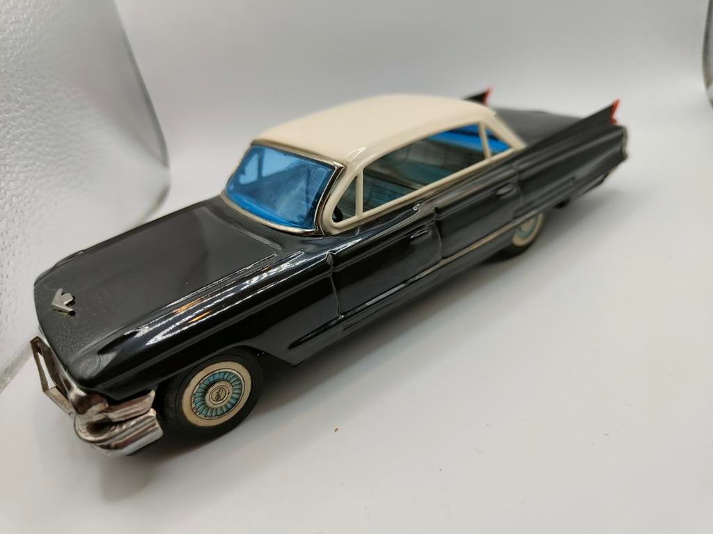 Vintage blikken Cadillac van Bandai, made in Japan (2), Antiek en Kunst, Antiek | Speelgoed, Ophalen of Verzenden