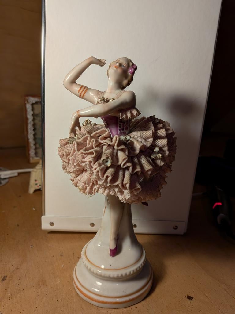 Porseleinen danseres beeldje, Ophalen of Verzenden