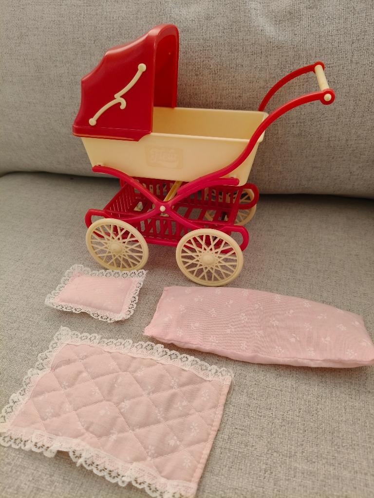Fleur baby carriage 1984 kinderwagen pretty baby serie, Kinderen en Baby's, Speelgoed | Poppen, Gebruikt, Overige typen, Ophalen of Verzenden