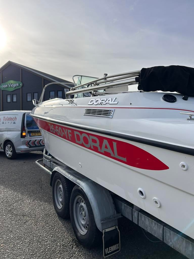 Console doral 220 | suzuki 140 pk buitenboordmotor, Watersport en Boten, Ophalen, Gebruikt, 120 tot 200 pk, Buitenboordmotor