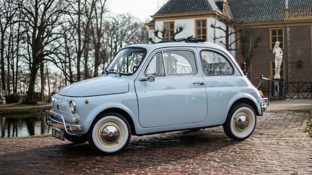 Fiat 500 oldtimer Huren Trouwauto Verhuur Groningen