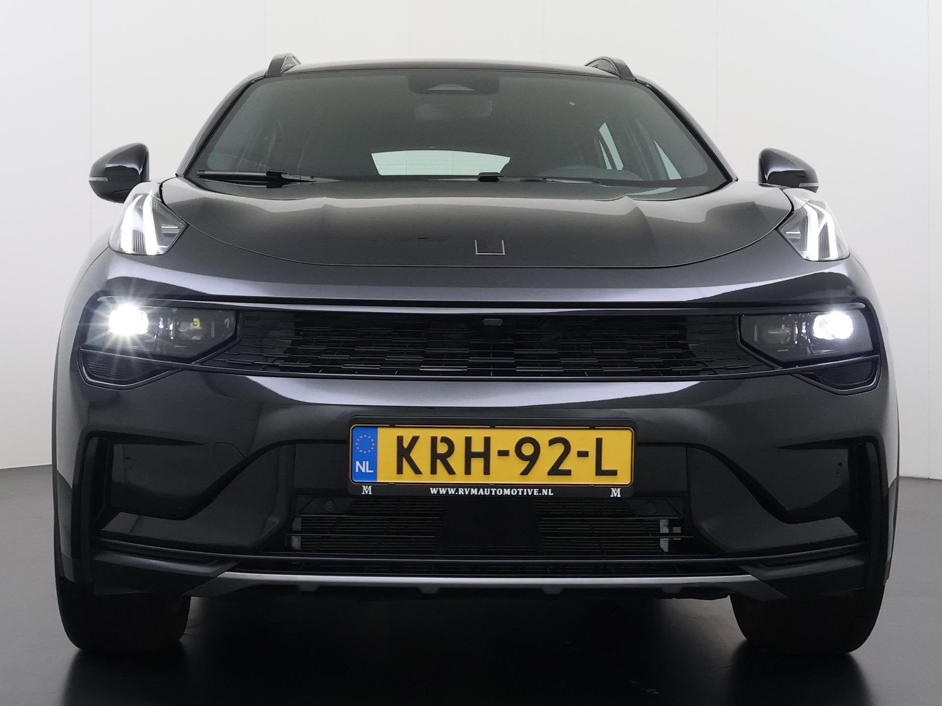Lynk & Co 01 1.5 Core NIEUW MODEL! | FABRIEKSGARANTIE T/M 20, Auto's, 4 cilinders, Alcantara, Zwart, Plug-in hybride