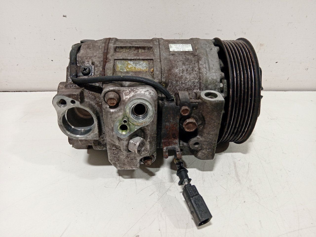 Airco pomp Porsche Cayenne, Onderdelen@venauto.nl, Van der Ven Autorecycling B.V., Gebruikt, Ettenseweg 76, 4706 PB Roosendaal, The Netherlands