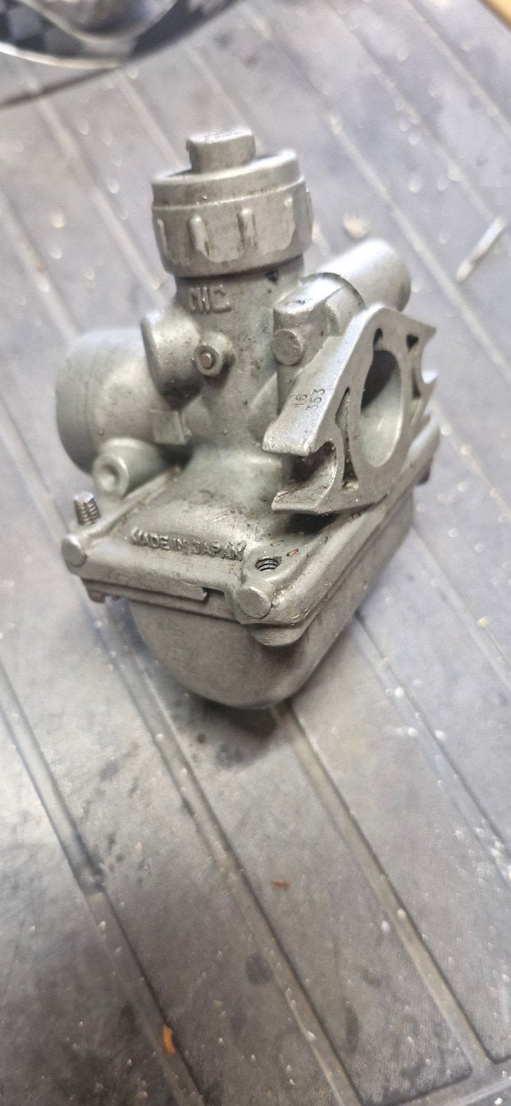 Mikuni 16mm Carburateur - Gebruikt maar functioneel, Ophalen of Verzenden, Gebruikt, Carburateur, Mikuni