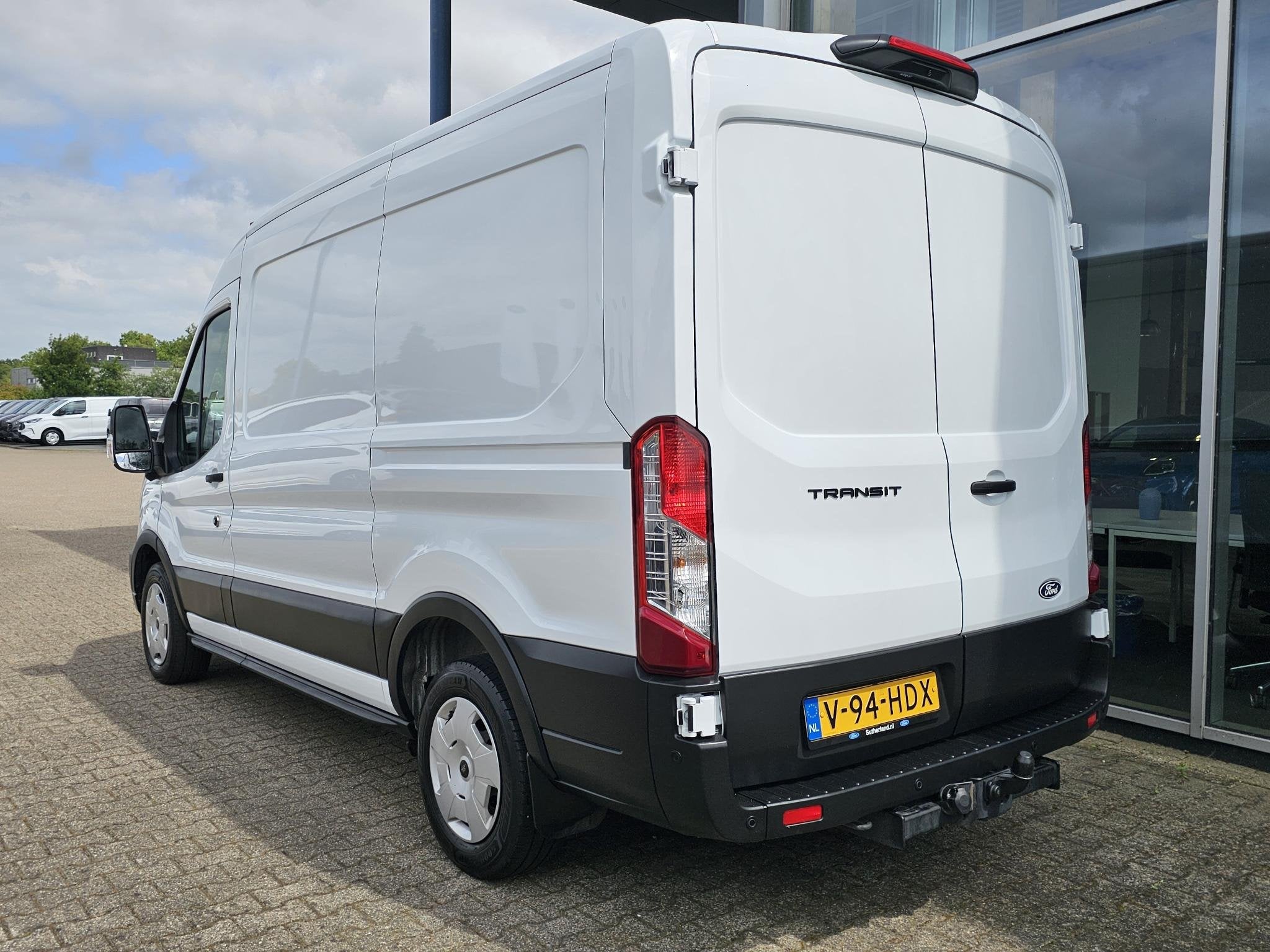 Ford Transit 310 2.0 TDCI L2H2 Trend Achteruitrijcamera | Be, Auto's, Bestelauto's, Voorwielaandrijving, Stof, Euro 6, 4 cilinders