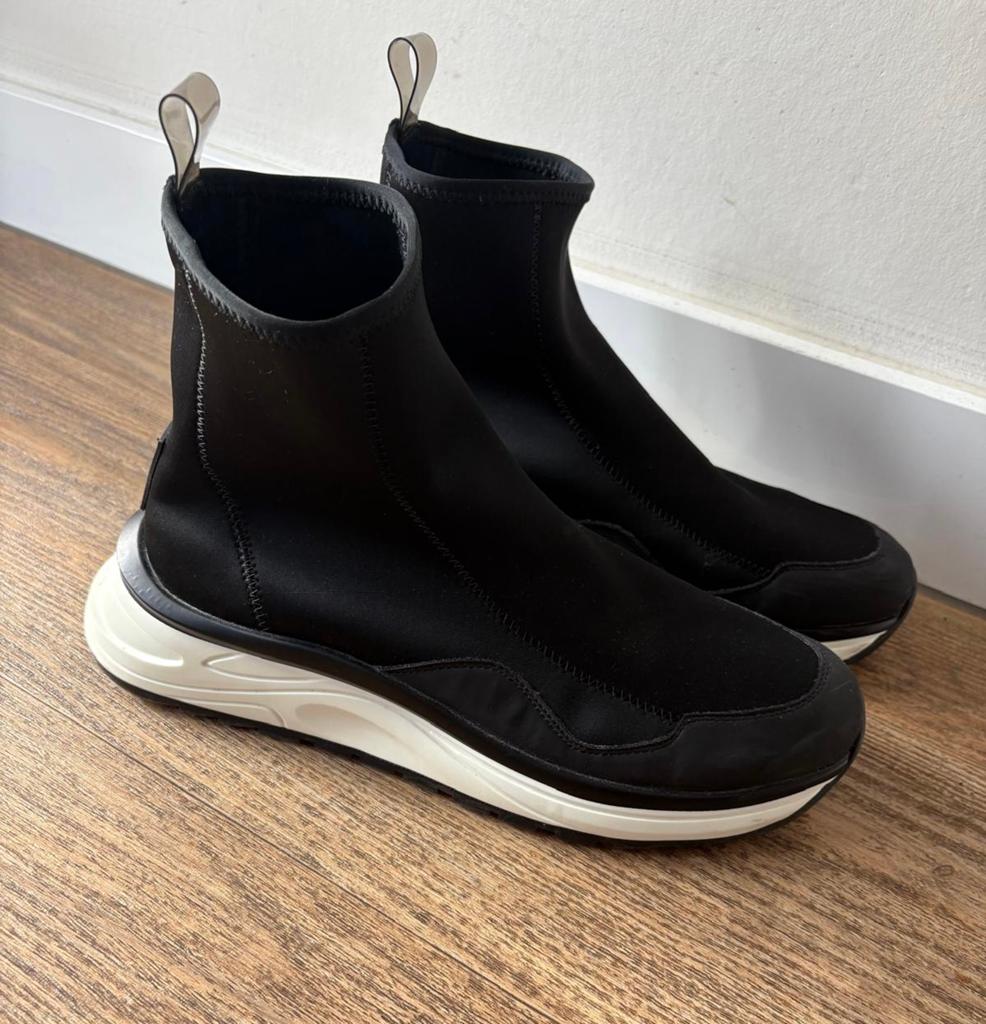 Marc Cain soksneakers maat 40 zwart wit sneakers, Zwart, Ophalen of Verzenden, Sneakers of Gympen, Zo goed als nieuw