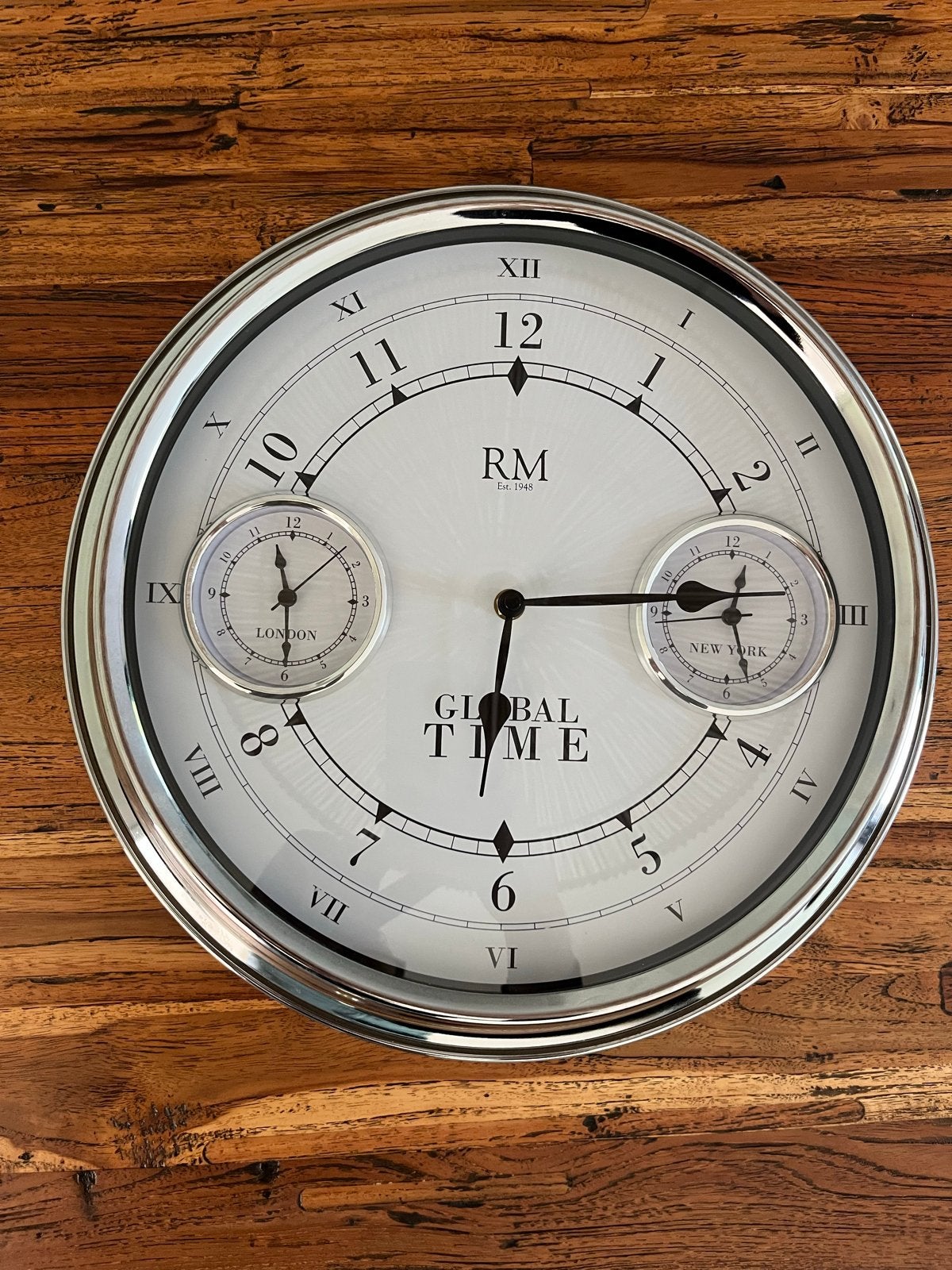 Rivièra Maison Global Time Wandklok 40 cm–London & NY–Chroom, Ophalen of Verzenden