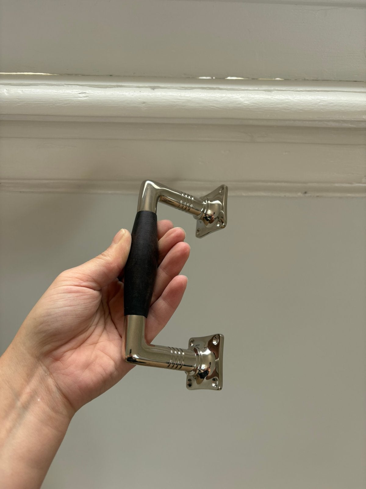 Palissander greep, Doe-het-zelf en Verbouw, Ophalen of Verzenden, Zo goed als nieuw, Rvs