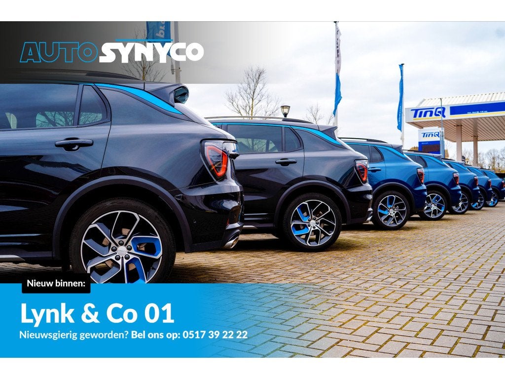 Lynk & Co 01 1.5 Plug-in Hybrid 262 Pk I Zwarte Hemel I Pano, Auto's, Stof, Met garantie (alle), Bedrijf, 1854 kg