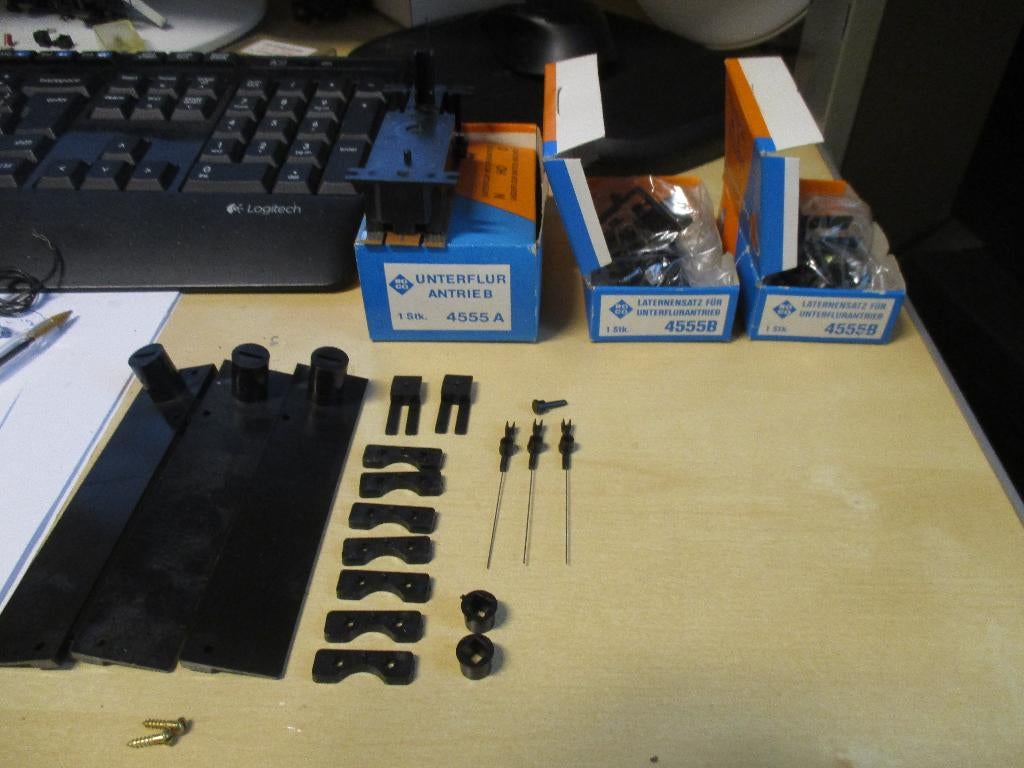Roco 1 x 4555A  2 x 4555B  en diverse onderdelen, Hobby en Vrije tijd, NVT, Gelijkstroom, Wagon, NVT
