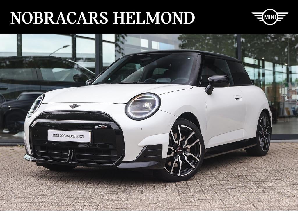 MINI Hatchback Cooper E / John Cooper Works / Pakket M / 18", Auto's, Mini, Gebruikt, Met garantie (alle), 4 stoelen, Leder en Stof