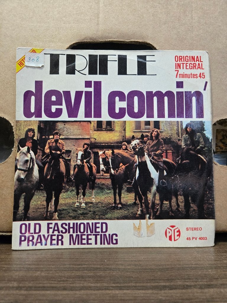 Trifle - Devil comin', 7 inch, Ophalen of Verzenden, Zo goed als nieuw, Pop