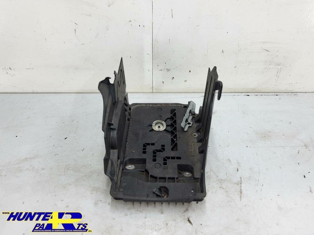 Accubak Volvo XC60 I ('08->) 31299569, Gebruikt, Volvo, Volvo