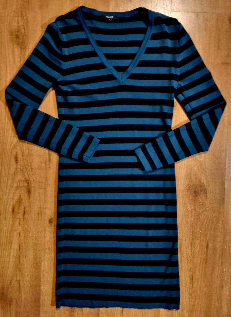 Nikkie gestreepte jurk met V-hals maat 42 zgan, Kleding | Dames, Blauw, Maat 42/44 (L), Ophalen of Verzenden, Zo goed als nieuw