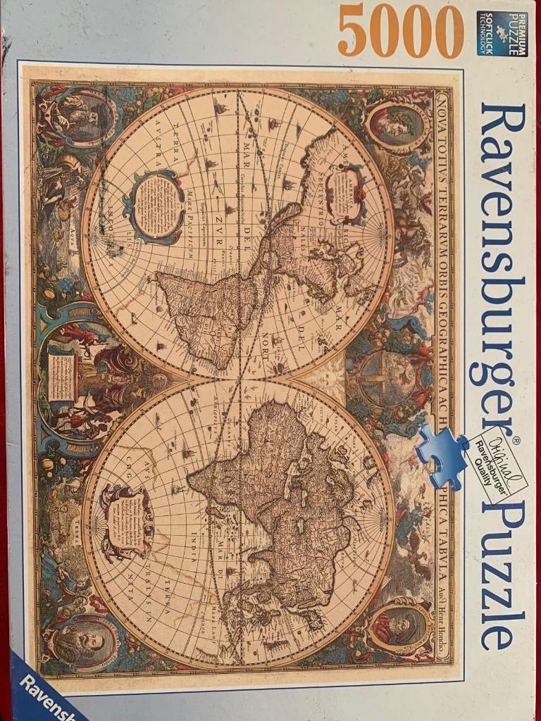 Ravensburger legpuzzel wereld 5000 stukjes, Ophalen of Verzenden, Zo goed als nieuw