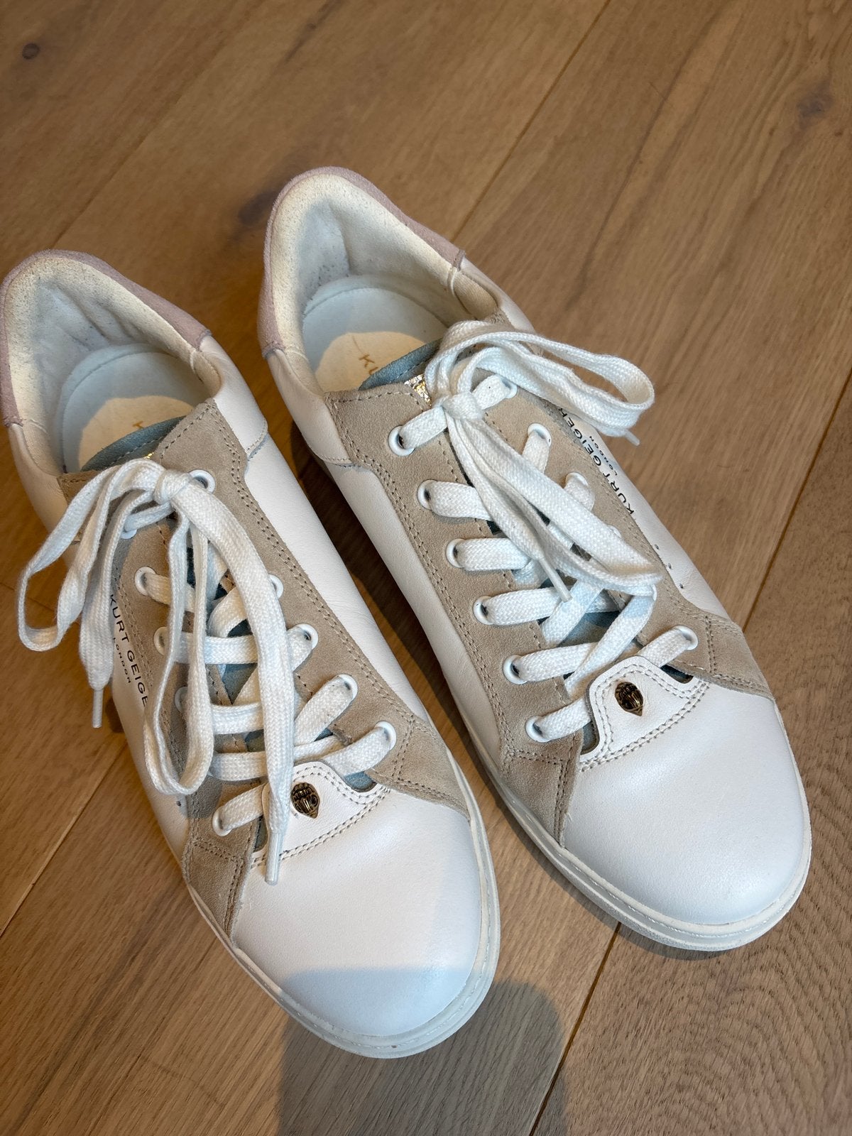 Kurt Geiger London Sneakers - Maat 40, Ophalen of Verzenden, Zo goed als nieuw, Wit, Sneakers of Gympen
