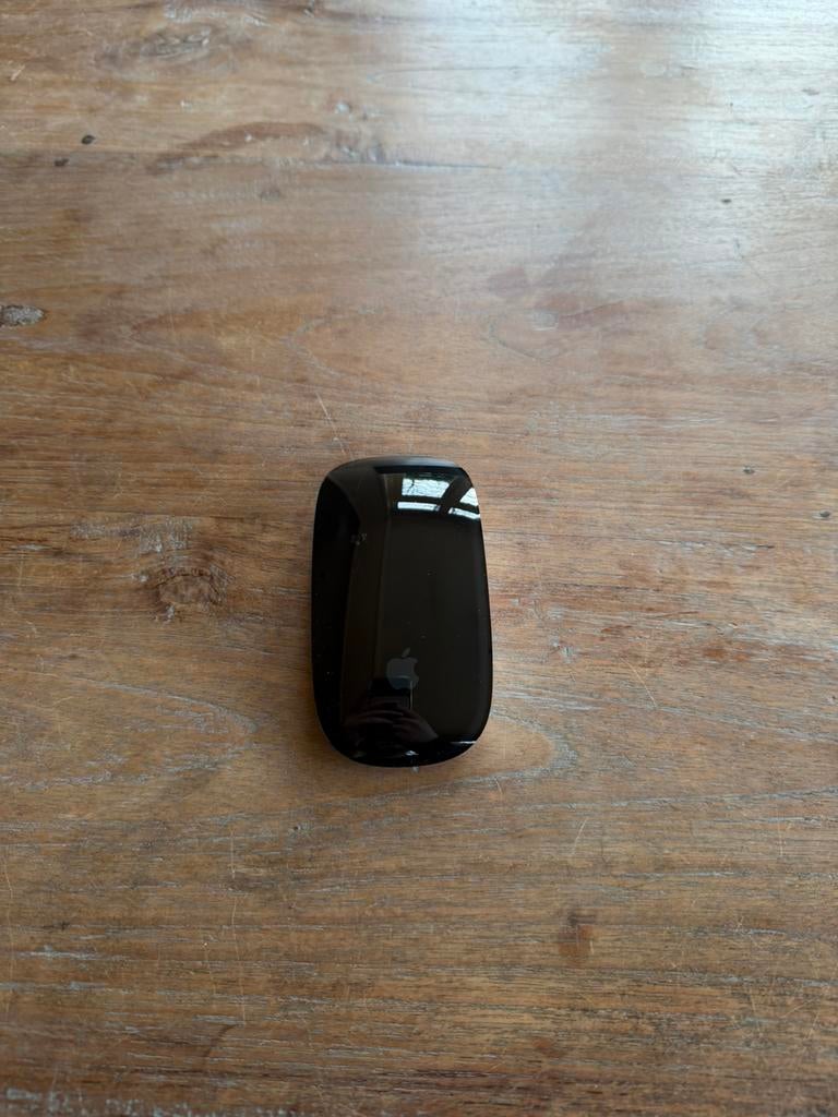 Apple Magic Mouse 2 | Zwart | als nieuw, Ophalen of Verzenden, Zo goed als nieuw, Draadloos, Muis