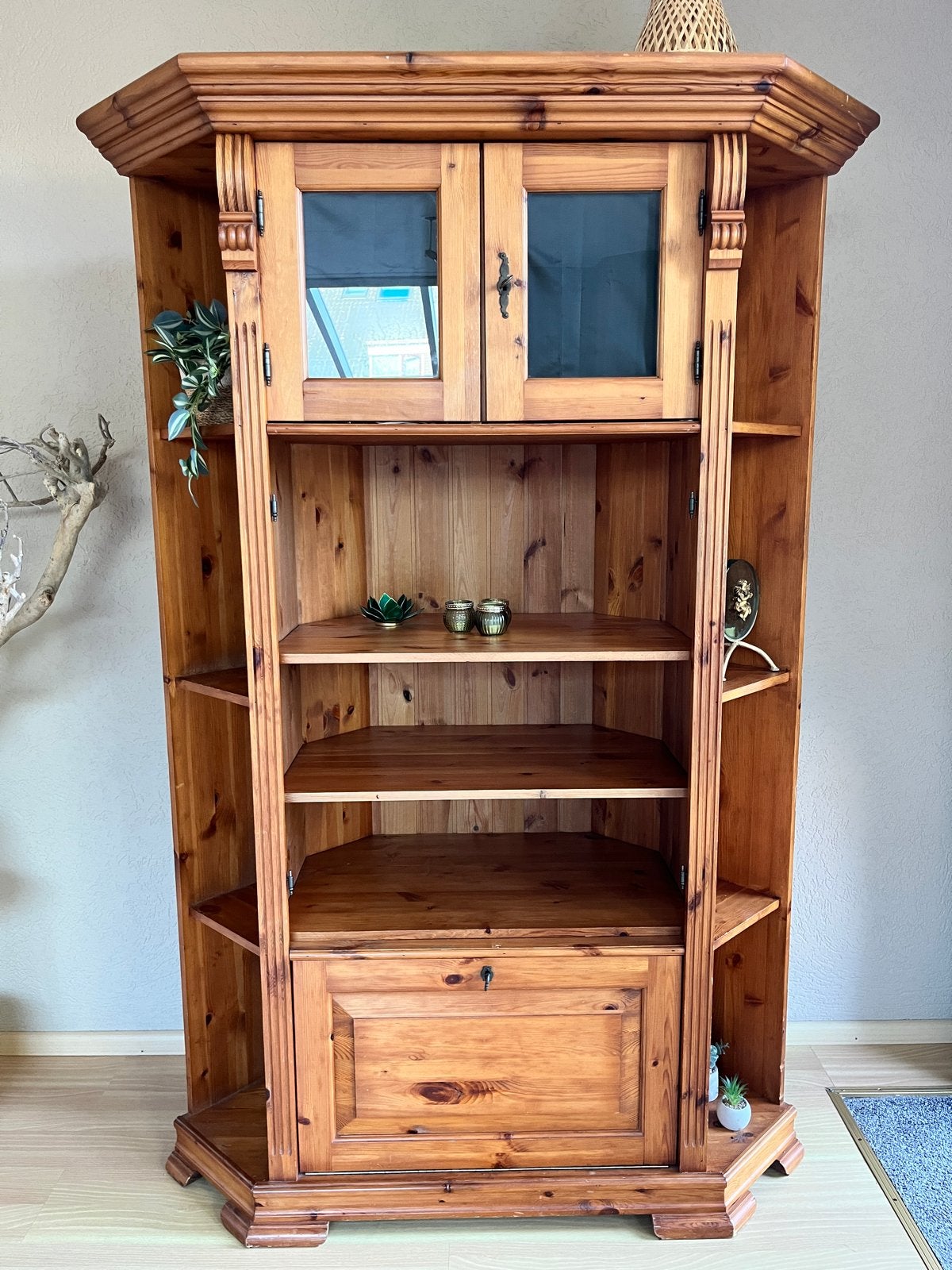Stevige houten kast met glazen deuren en lade, Ophalen, Gebruikt, 50 tot 100 cm, Met lade(s)