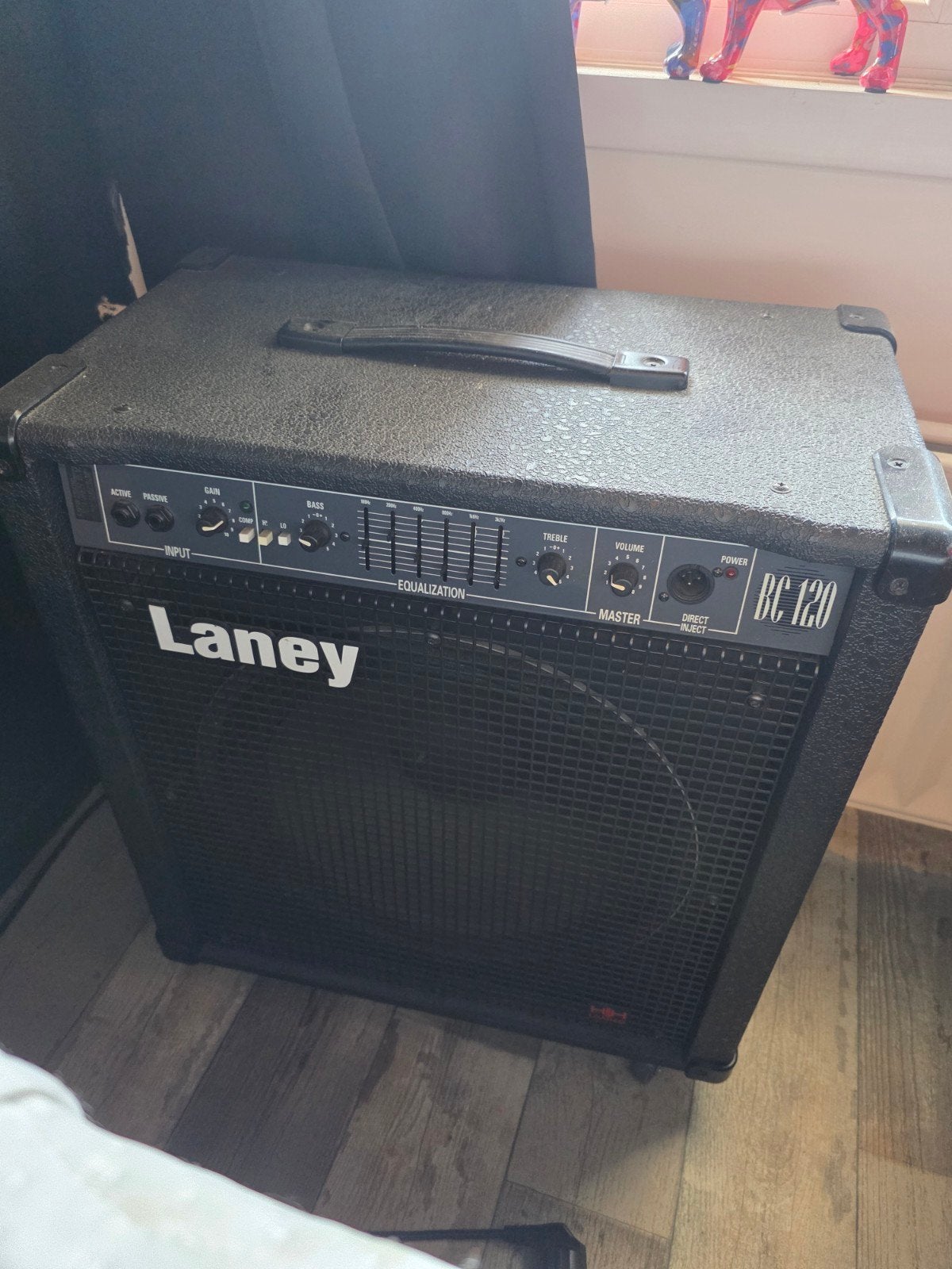 Laney BC 120 Basgitaarversterker, Ophalen, Gebruikt, Basgitaar, 100 watt of meer