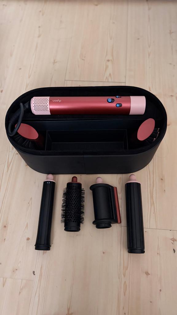 Dyson Airwrap HS05 voor onderdelen/reparatie + accessoires, Witgoed en Apparatuur, Persoonlijke-verzorgingsapparatuur, Ophalen of Verzenden