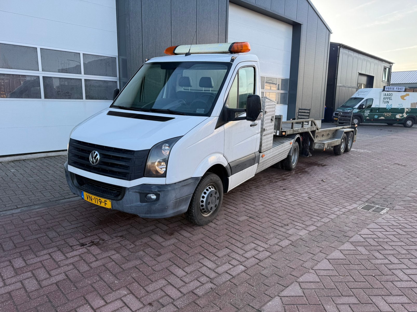 Volkswagen Crafter 2015, Auto's, Bestelauto's, Euro 5, Achterwielaandrijving, Zwart, Origineel Nederlands