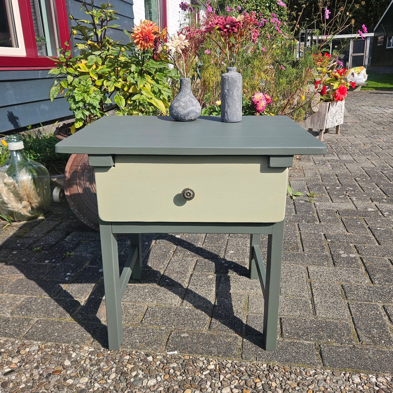 Uniek gerestylde bijzettafel met lade, Minder dan 55 cm, Gebruikt, Vintage, Landelijk, Rechthoekig