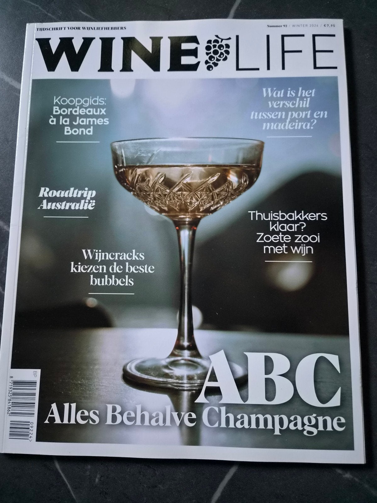 Winelife Magazine Winter 24 - Alles Behalve Champagne nr.92, Ophalen of Verzenden, Nieuw, Overige typen